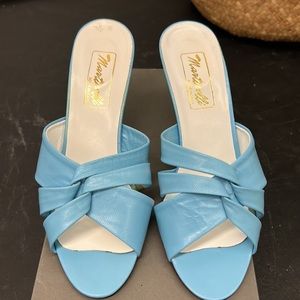 Never Worn Vintage Martinelli Heels